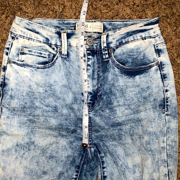 Mudd Stretch High Rise Jeans - Picture 3 of 7